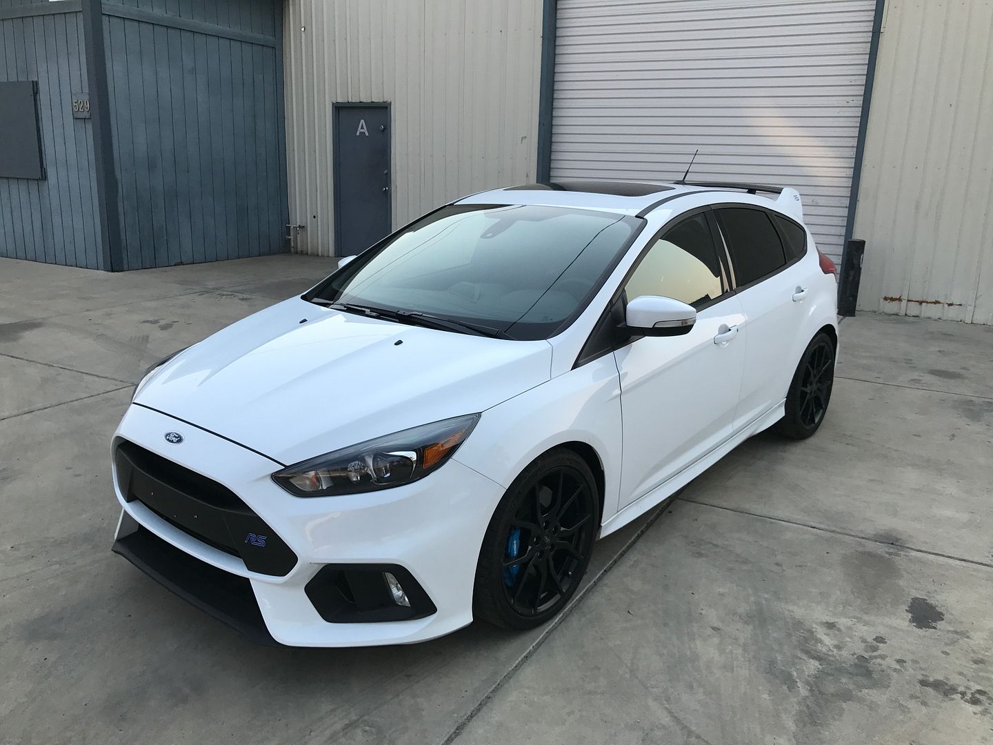 FS; 2015 Ford Focus ST3 17 k miles Sun roof Recaro